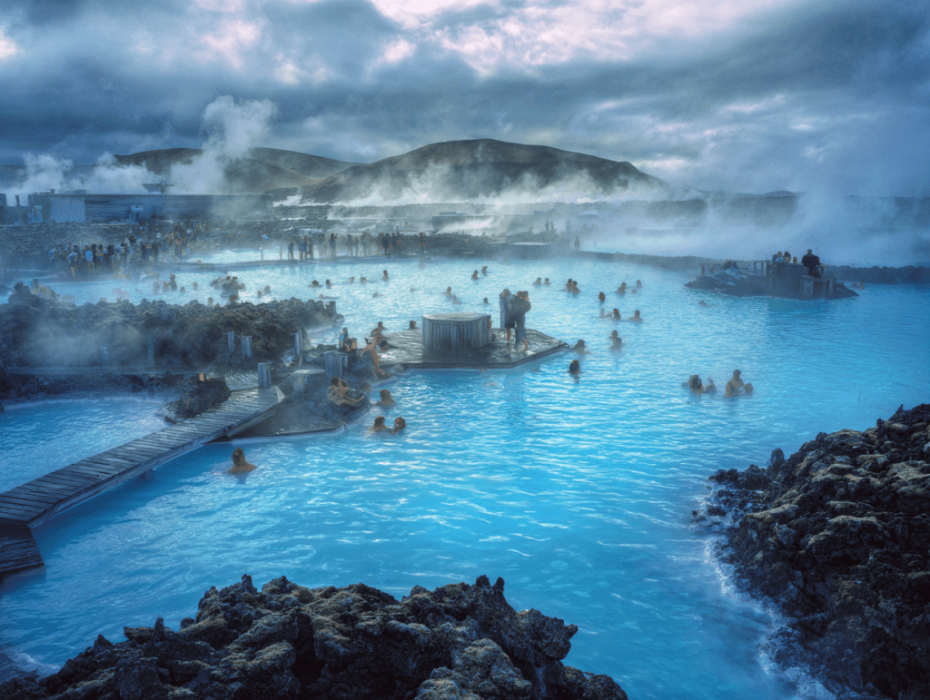 1. 아이슬란드 블루라군 - 지구상 가장 신비로운 온천