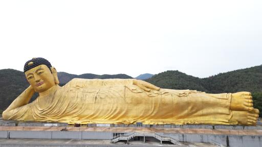 와불상