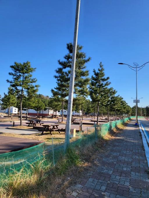20. 봉수대오토캠핑장