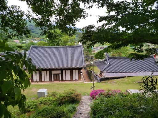 김제귀신사대적광전