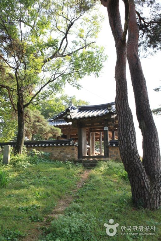 삼귀정