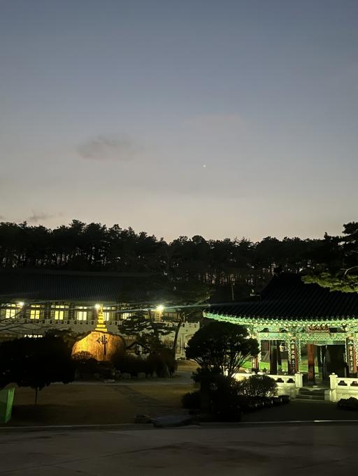 수원봉령사석조삼존불