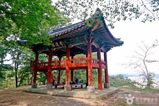 공산성광복루