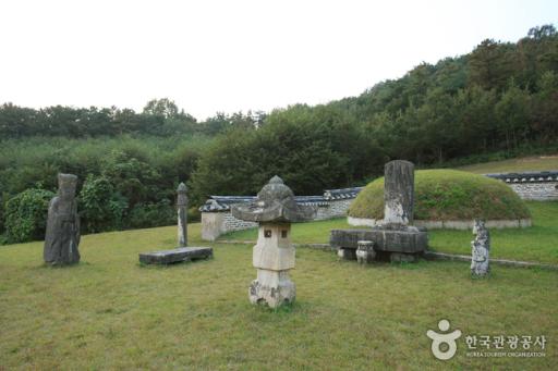 인평대군묘및신도비