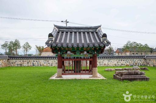 경주재매정