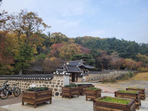남간정사