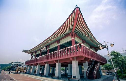 진해루