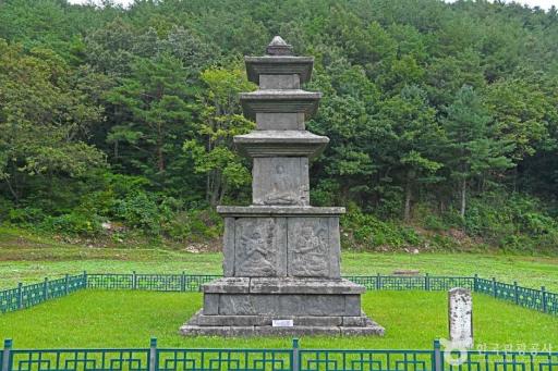 양양진전사지삼층석탑