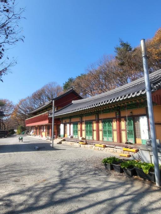 충민사