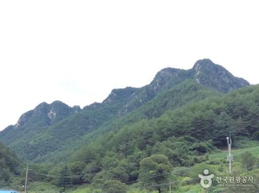 선바위산