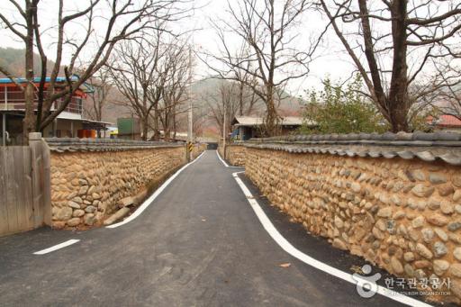 지전마을돌담길