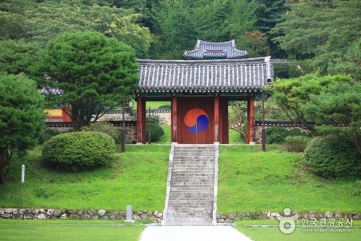 논개사당