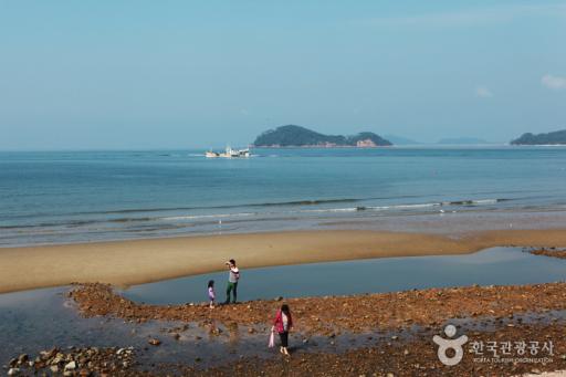 10. 안면도