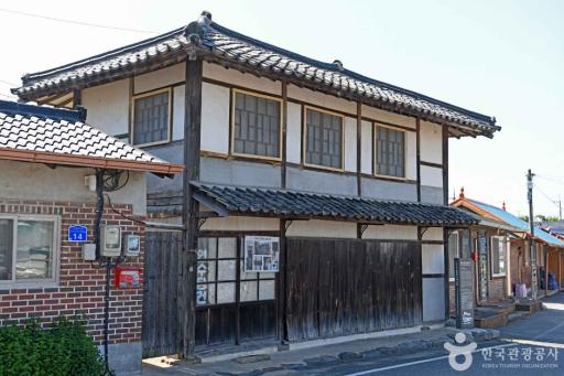강경구연수당건재약방