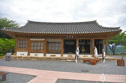 청풍금병헌