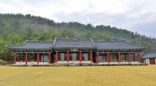 문산관