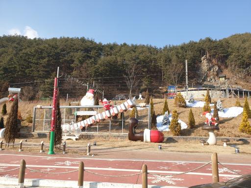 분천역산타마을