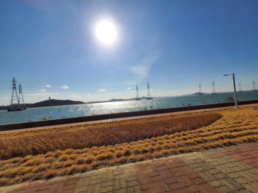 36. 반달섬